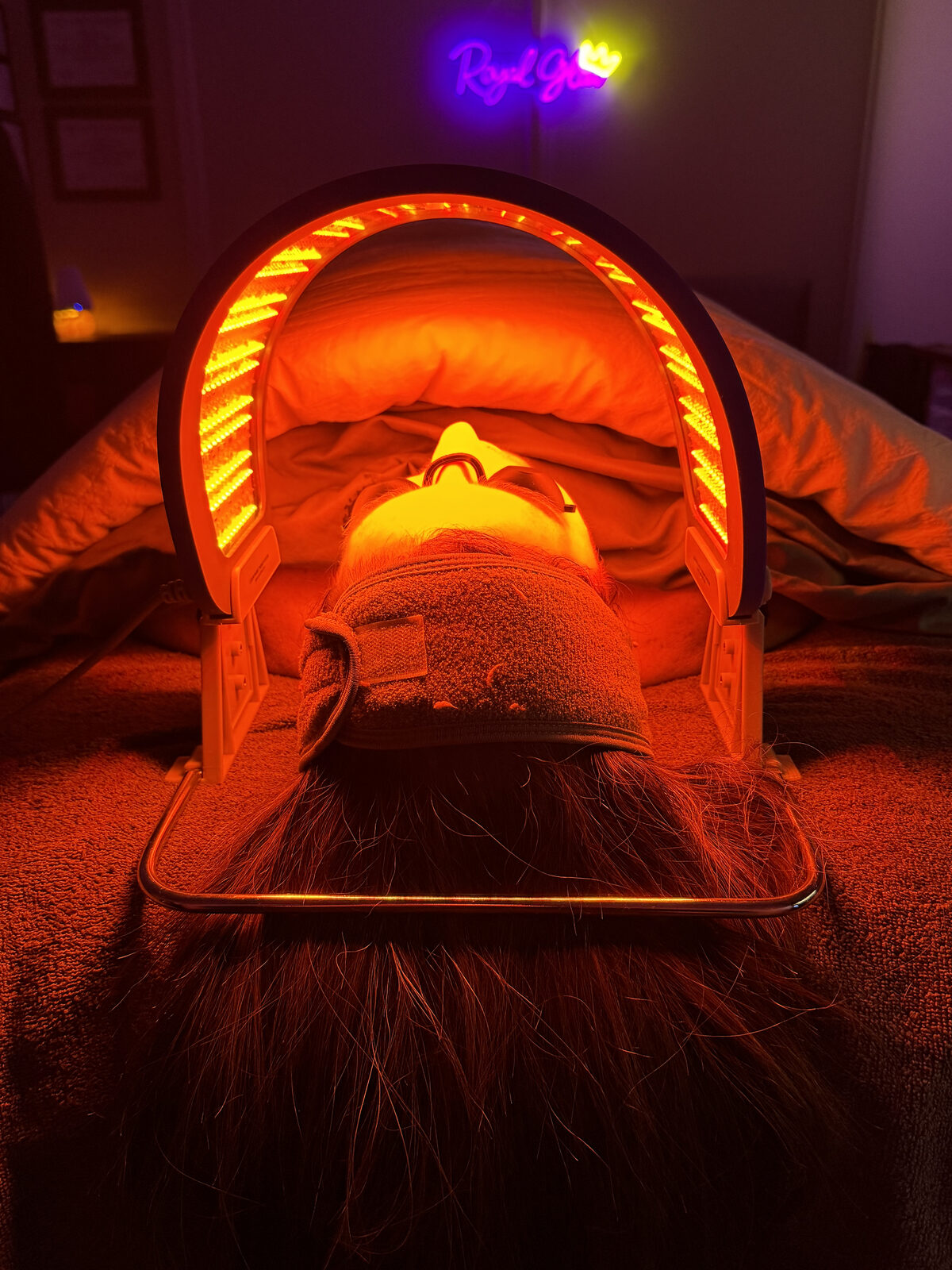 Red Light Therapy at Royal Glow Beauty & Esthetics in Boardman, Ohio - 20% off for new clients